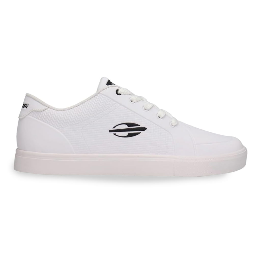 Tênis masculino branco Mormaii Urban 3 destacando conforto e estilo